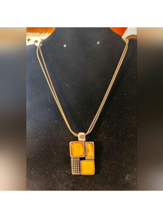 Laura Ashley Jewelry - Laura Ashley Modernist Yellow Glass Pendant Necklace 16"+3" Silver-Tone Chain